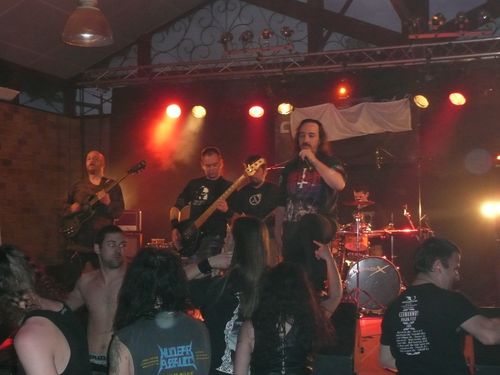 2009-MenhirChevelu-21.JPG